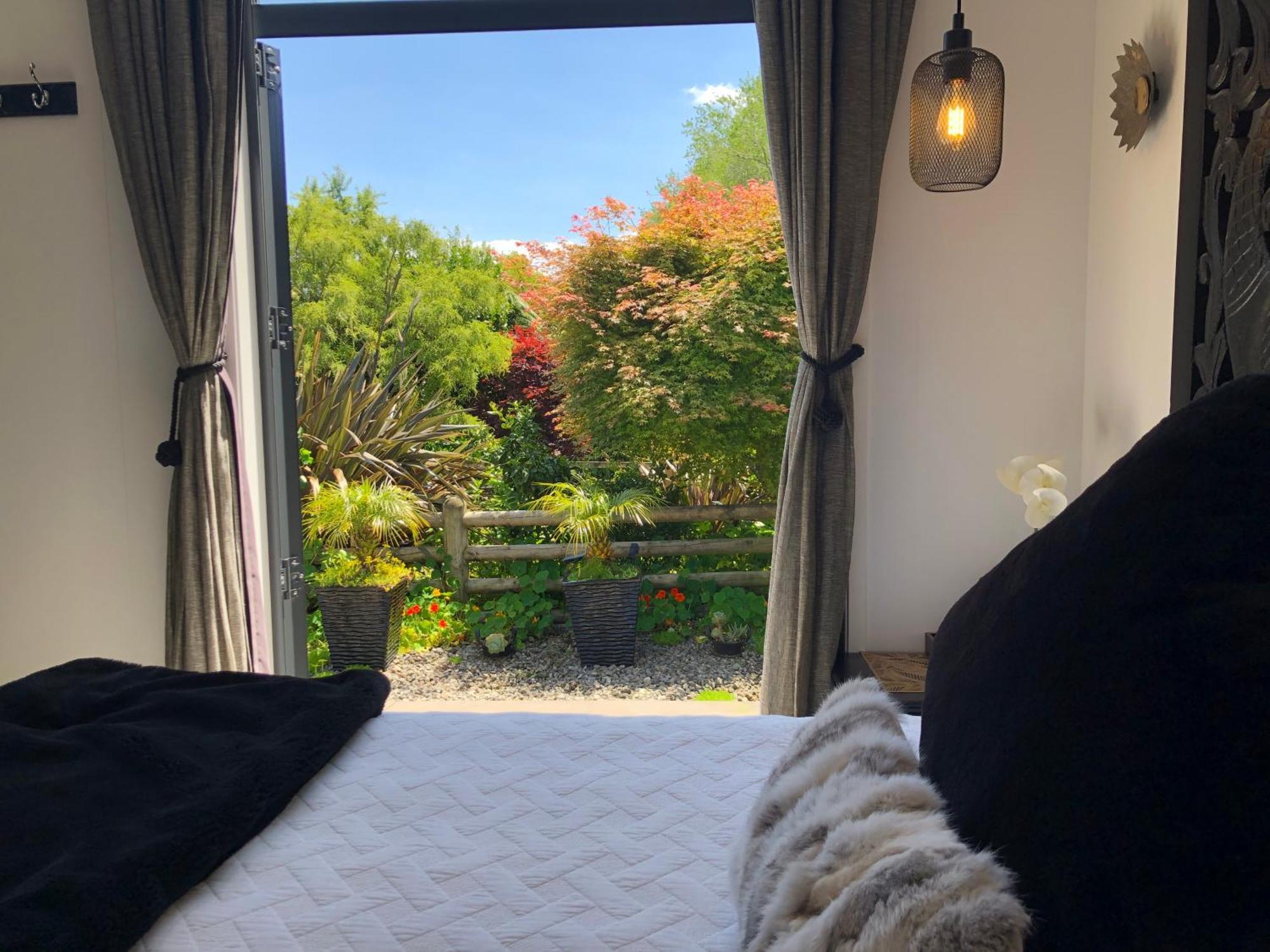 Tiny Home Luxury Farm Escape New Plymouth Egmont Village Esterno foto